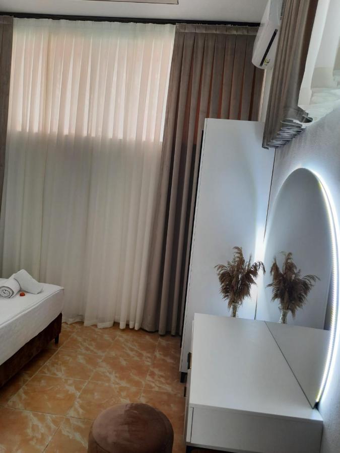 Vila Pushimi Regis Velipojë Esterno foto