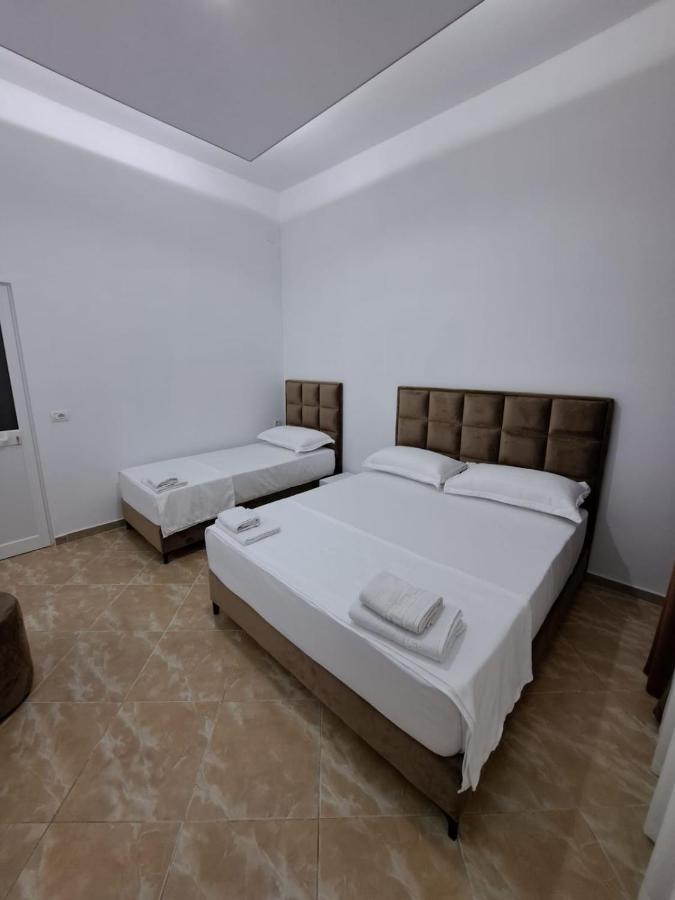 Vila Pushimi Regis Velipojë Esterno foto